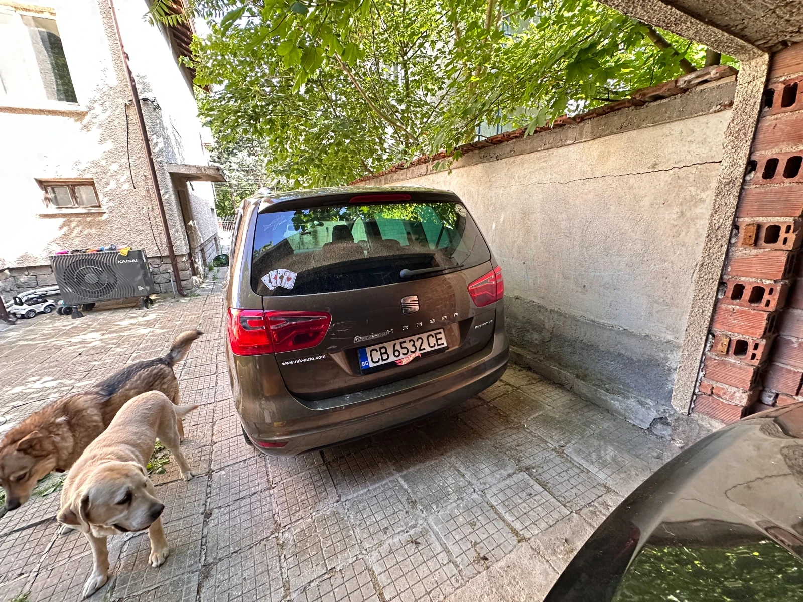 Seat Alhambra, снимка 2 - Автомобили и джипове - 55599341