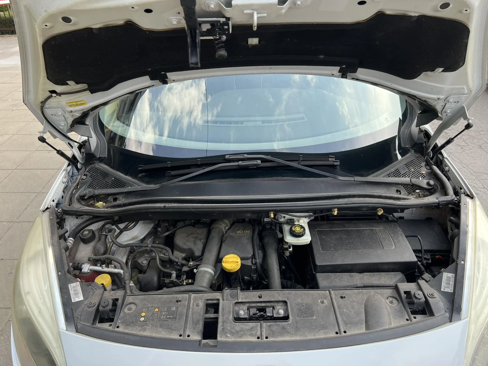 Renault Scenic МЕГАН, София, снимка 17 - Автомобили и джипове - 55656276