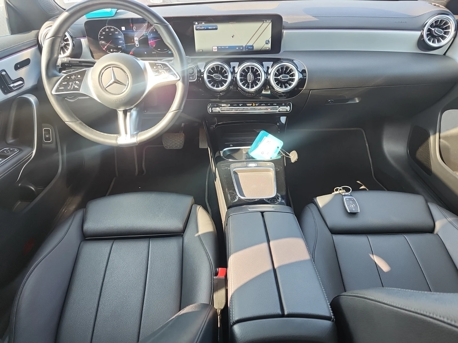 Mercedes-Benz CLA 250 ПАНО / ЛИЗИНГ / ПРОГНОЗНА ЦЕНА до БГ, снимка 5 - Автомобили и джипове - 55671246