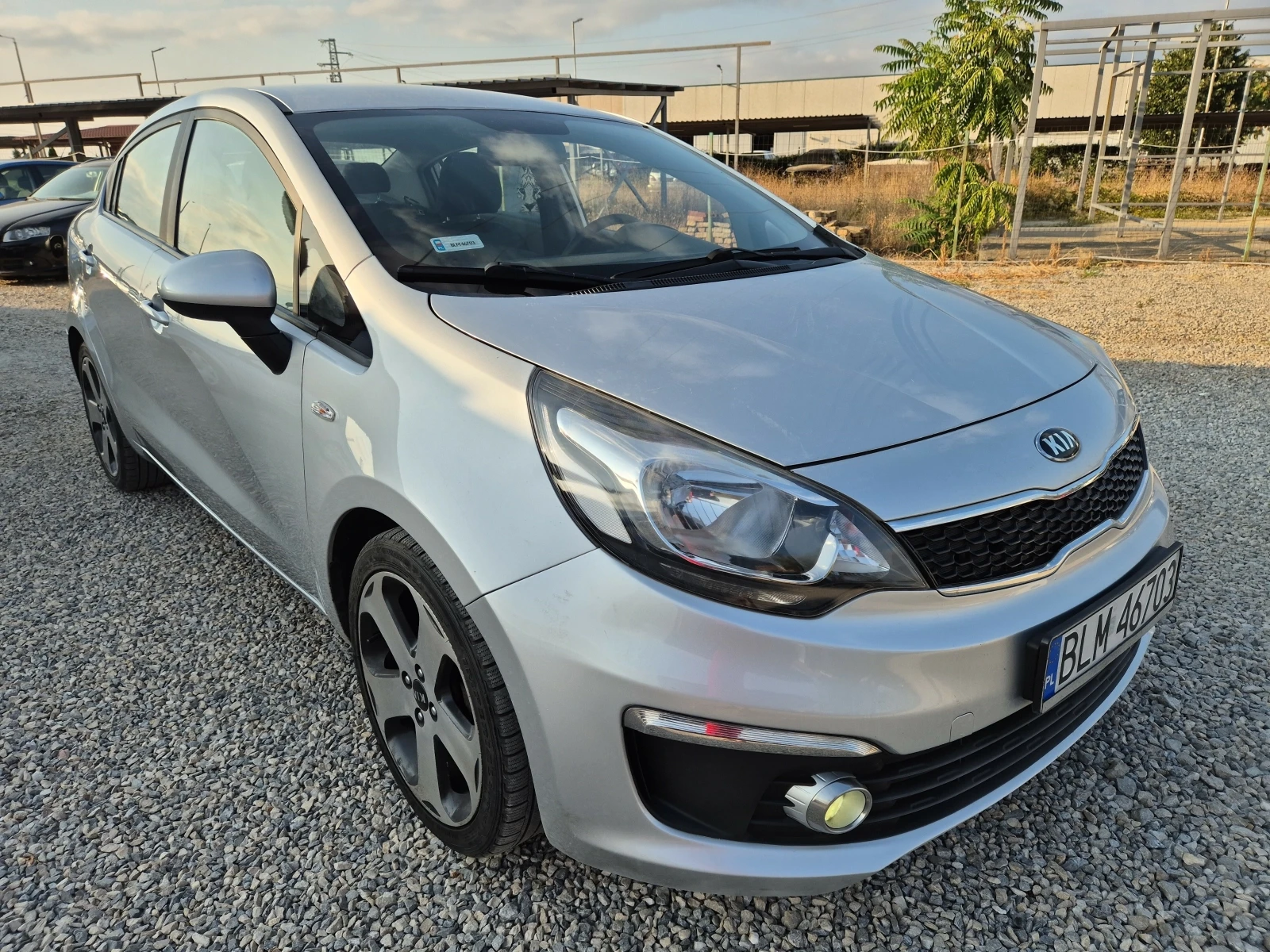Kia Rio 1.2 84� ��� �������� ����� | Mobile.bg � ����������� 3