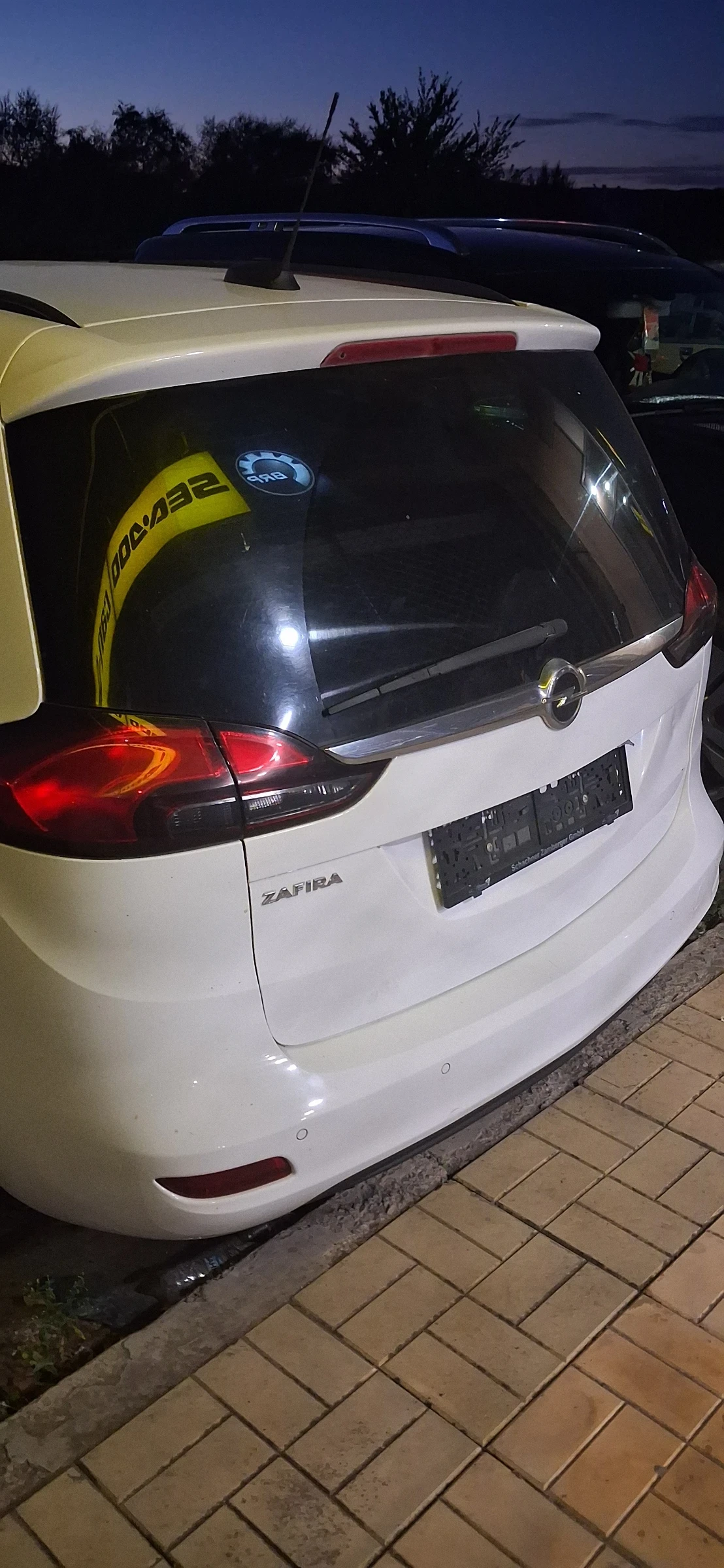 Opel Zafira 1, 6 metan, снимка 3 - Автомобили и джипове - 55994085