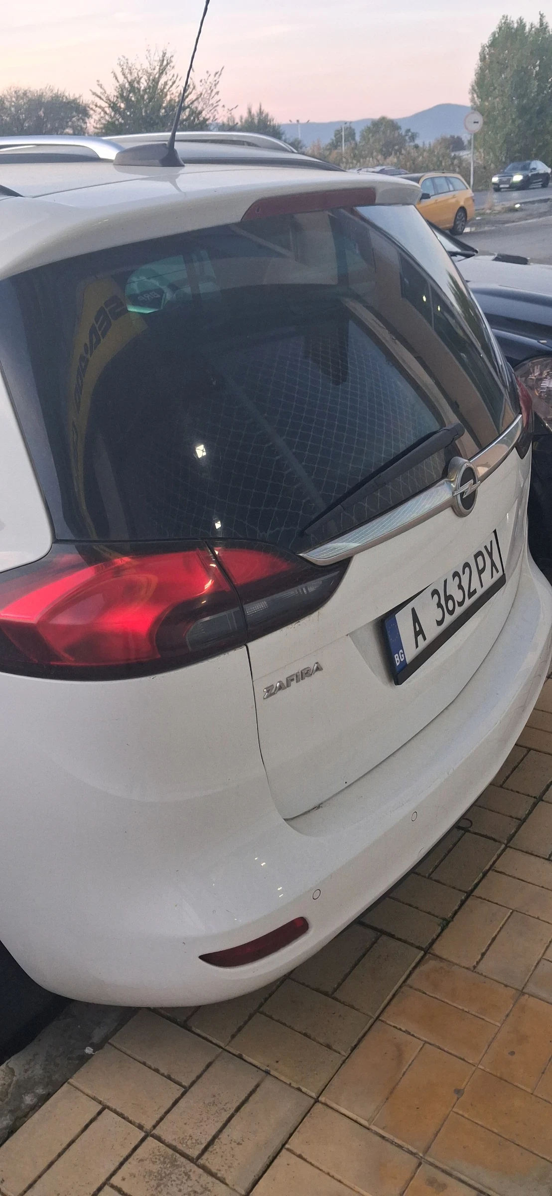 Opel Zafira 1, 6 metan, снимка 13 - Автомобили и джипове - 56544989