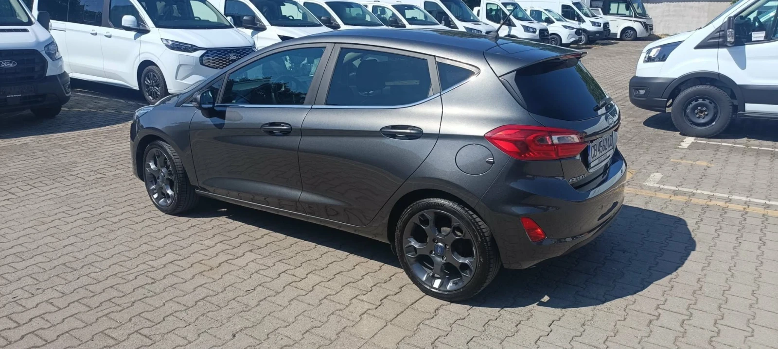 Ford Fiesta 1.0 EcoBoost, снимка 2 - Автомобили и джипове - 56180302