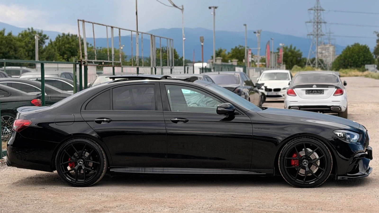 Mercedes-Benz E 220 d= 63 AMG= FACELIFT= PANORAMA= HUD= 360* CAMERA=  | Mobile.bg � ����������� 4