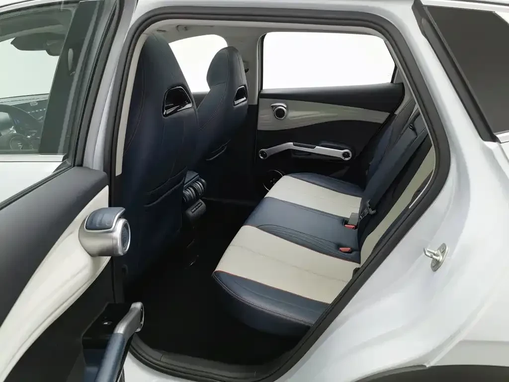 BYD Atto3 510KM Flagship 2022 FWD, снимка 14 - Автомобили и джипове - 56728253