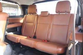 Toyota Sequoia 5.7 V8 Platinum, снимка 11