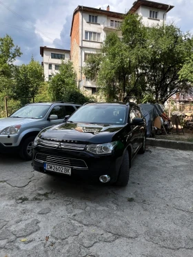 Обява за продажба на Mitsubishi Outlander 2.0 PHEV Plug-in Hybrid 4X4 FULL Pack ~18 500 лв. - изображение 1