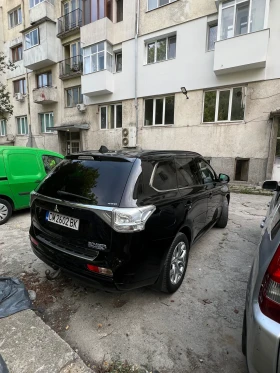 Обява за продажба на Mitsubishi Outlander 2.0 PHEV Plug-in Hybrid 4X4 FULL Pack ~18 500 лв. - изображение 4