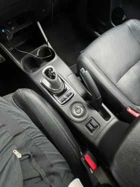 Mitsubishi Outlander 2.0 PHEV Plug-in Hybrid 4X4 FULL Pack | Mobile.bg    13