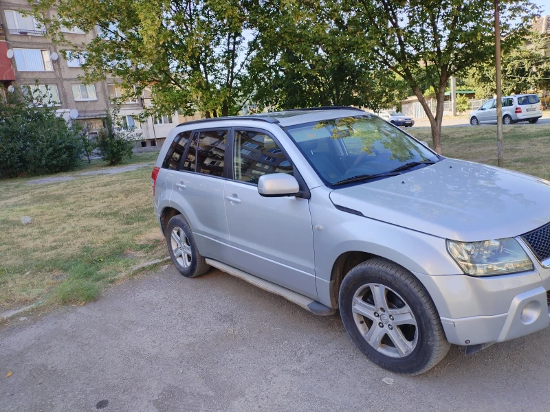 Suzuki Grand vitara, снимка 4 - Автомобили и джипове - 46932197