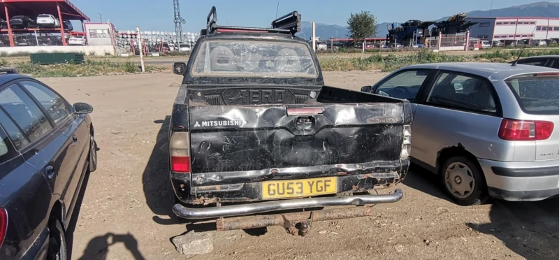 Mitsubishi L200 2.5, снимка 4 - Автомобили и джипове - 50803807
