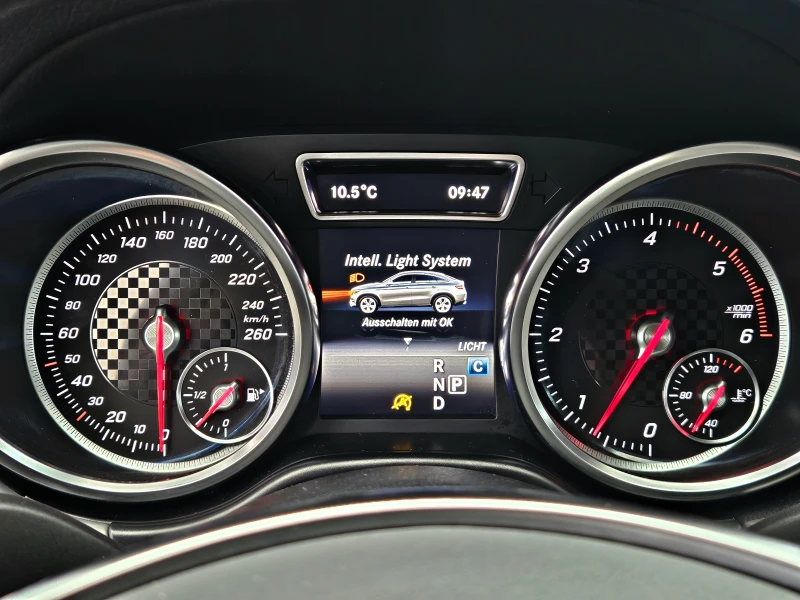 Mercedes-Benz GLE Coupe 350AMG/GERMANY/9G/PANO/CAMERA/AIRMATIC/AUTO H/LIZI, снимка 10 - Автомобили и джипове - 52289066