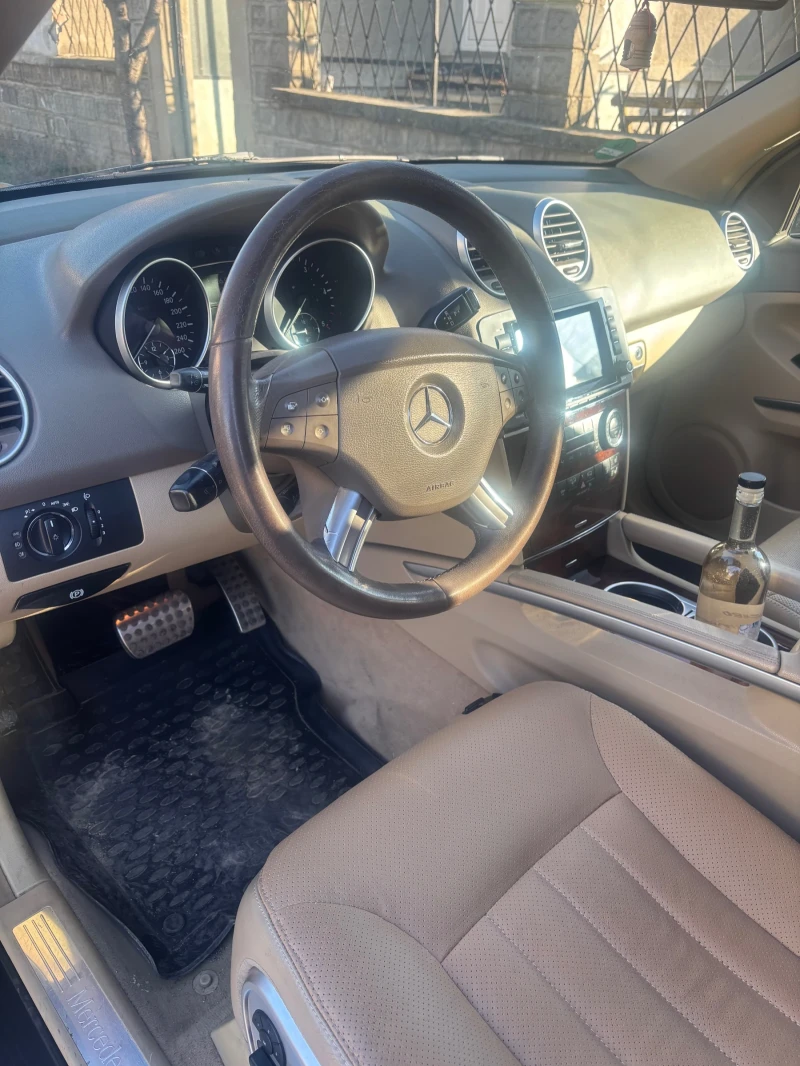 Mercedes-Benz ML 320 320, снимка 7 - Автомобили и джипове - 53161329