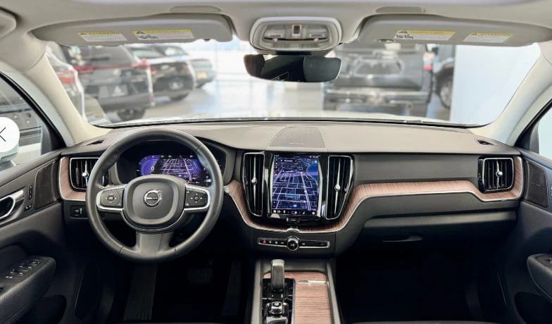 Volvo XC60 * CARFAX * АВТО КРЕДИТ * ЦЕНА ДО БГ! - изображение 6