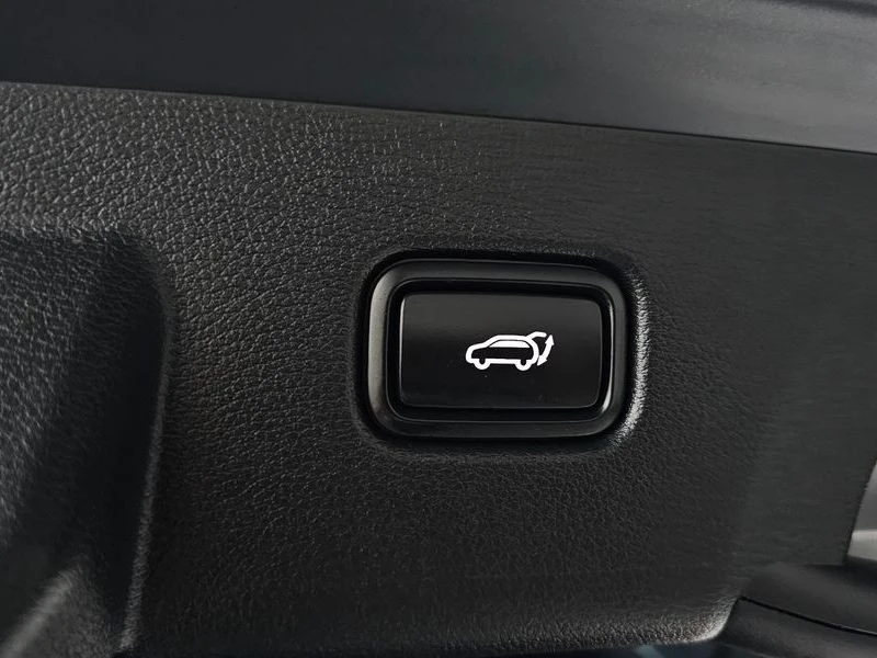 Kia Sportage Diesel 2.0 4WD| 181к.с., снимка 15 - Автомобили и джипове - 56170123