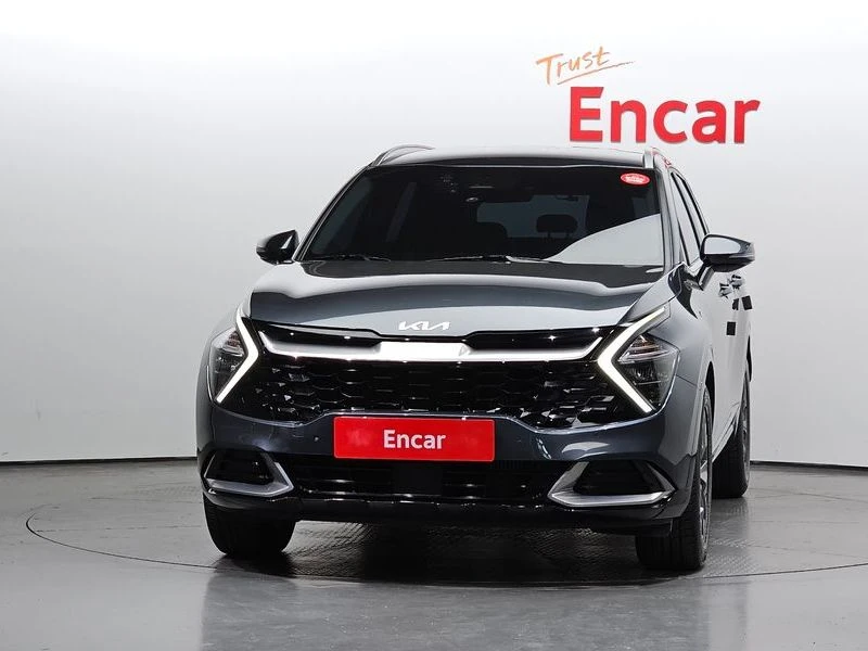 Kia Sportage Diesel 2.0 4WD| 181к.с., снимка 3 - Автомобили и джипове - 56170123