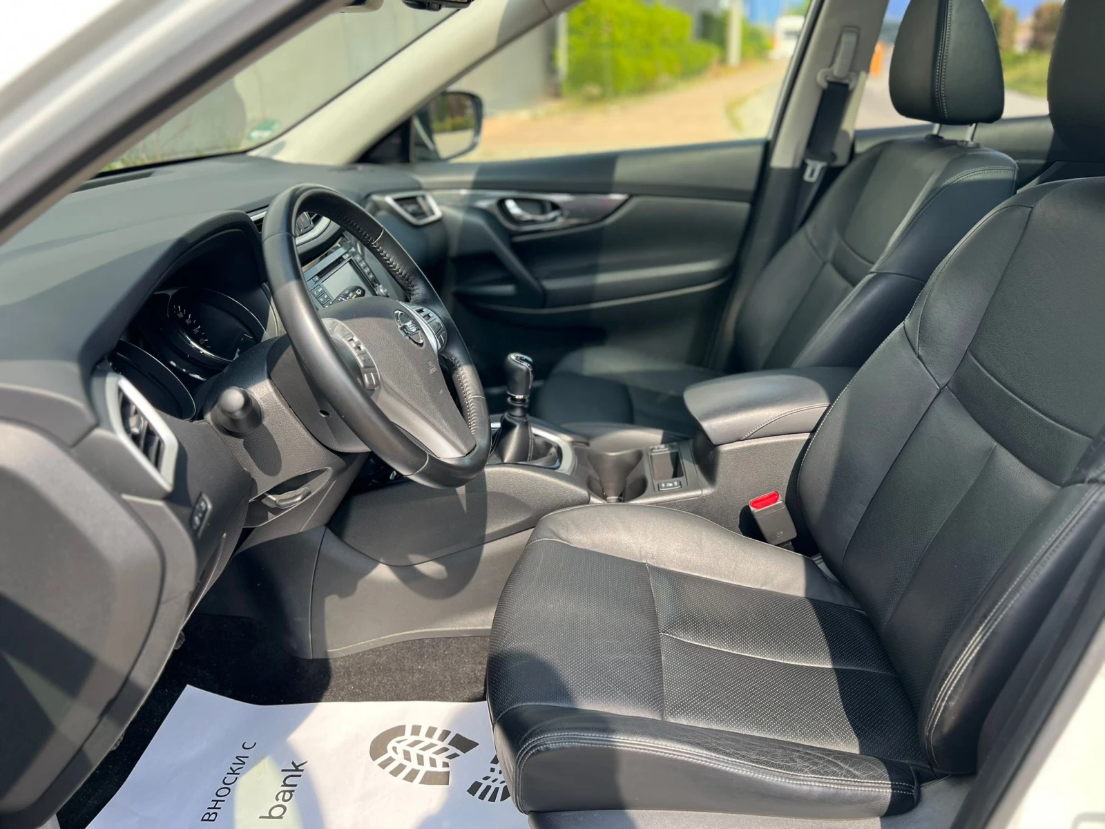 Nissan X-trail 1.6Бензин Лизинг през Уникредит по 365 лева - изображение 7
