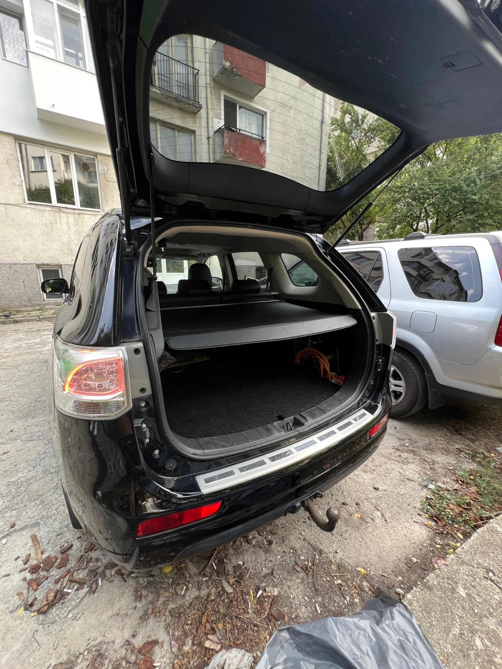 Mitsubishi Outlander 2.0 PHEV Plug-in Hybrid 4X4 FULL Pack - изображение 6