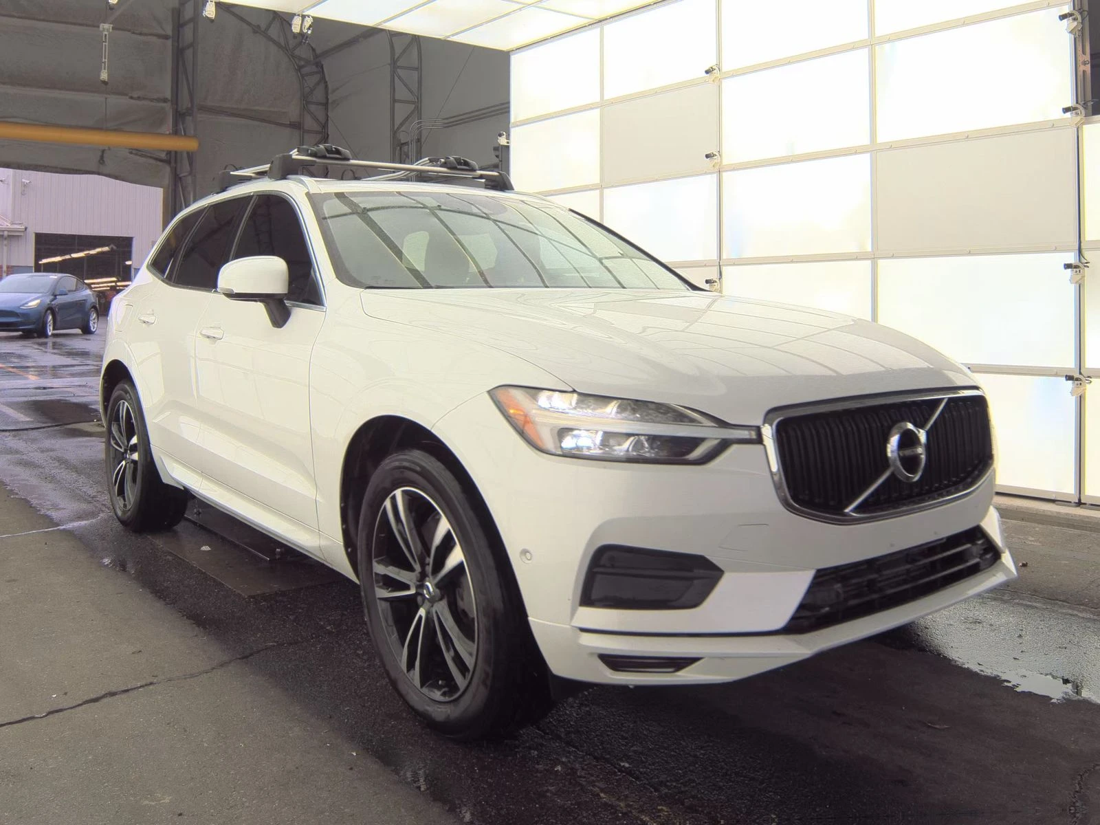 Volvo Xc90 T6* MOMENTUM* ДИГИТАЛНО* ТАБЛО* КАМЕРА* МАСАЖ* ДИС - изображение 3