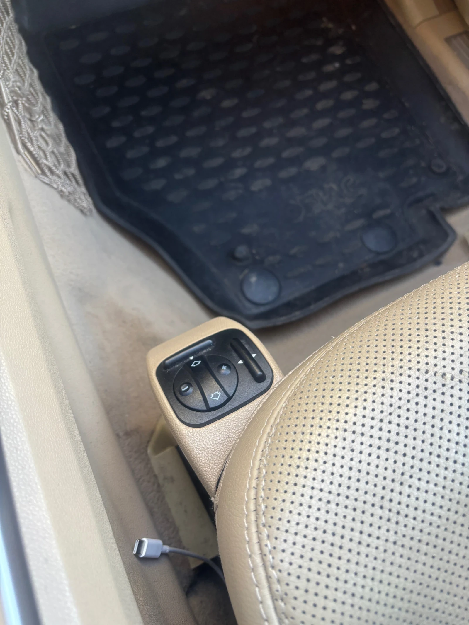 Mercedes-Benz ML 320 320 - изображение 9