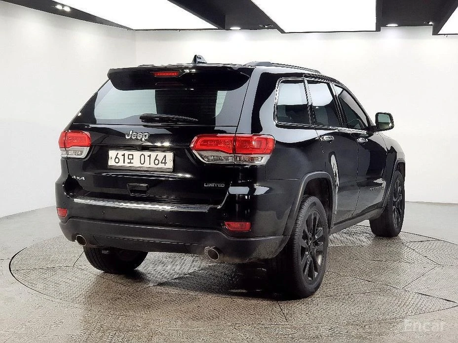 Jeep Grand cherokee  - изображение 4