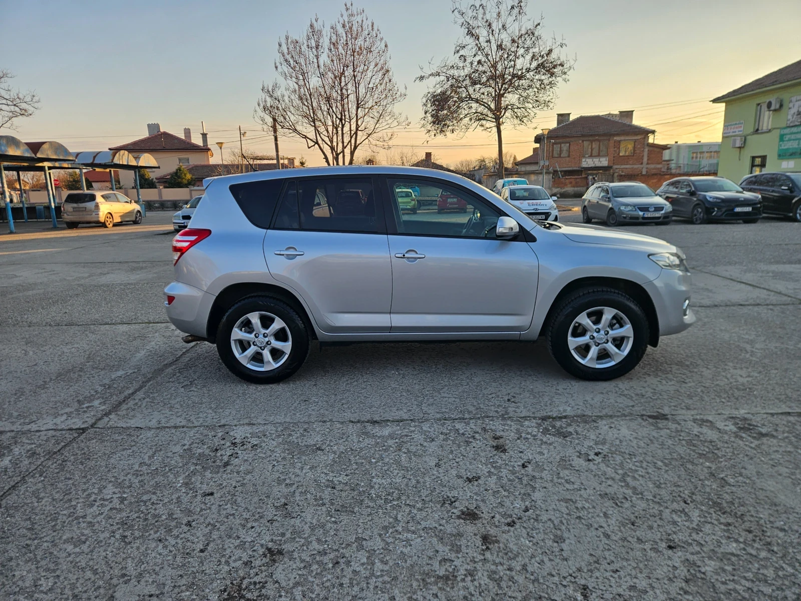 Toyota Rav4 | Mobile.bg � ����������� 7