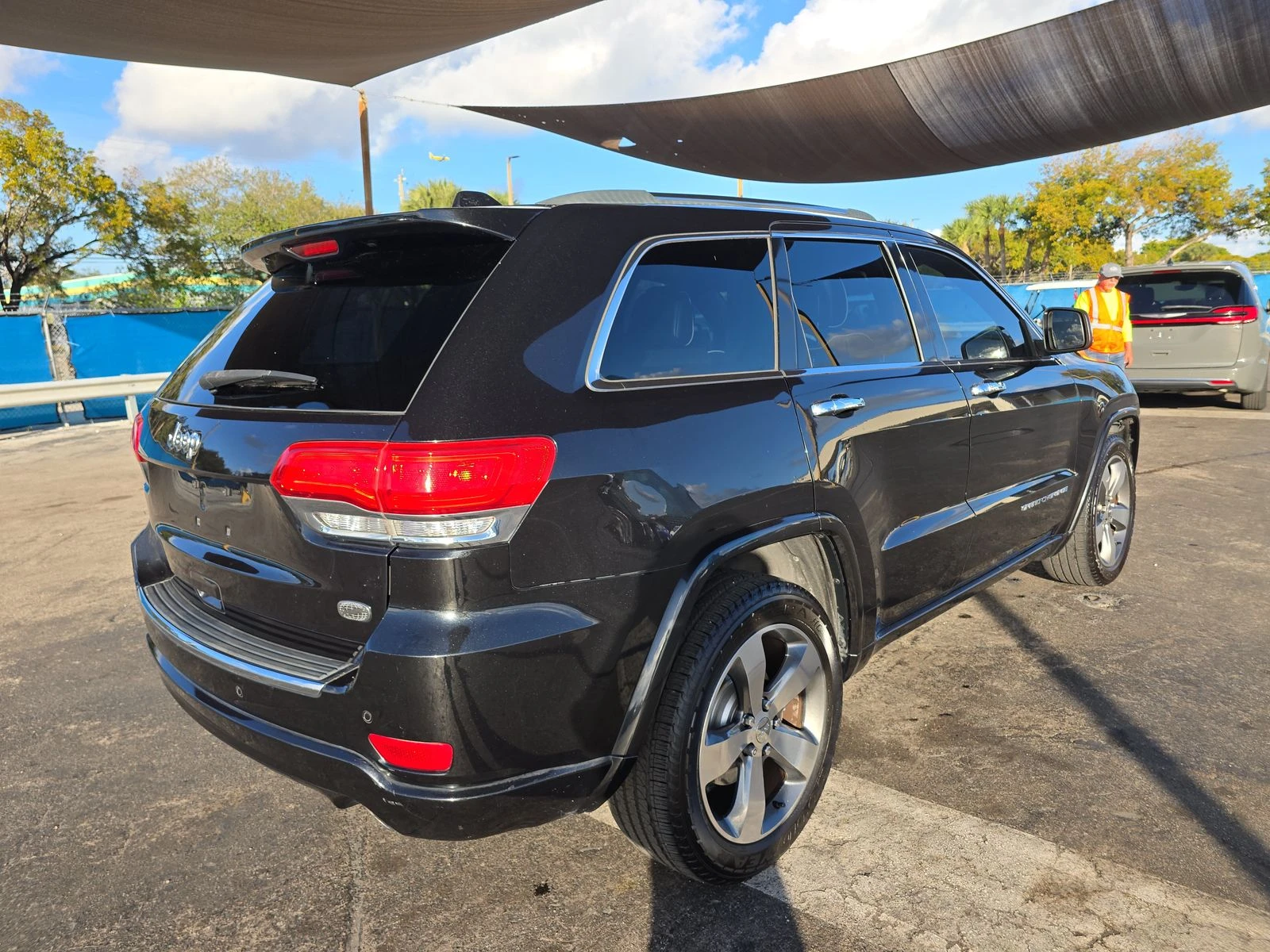 Jeep Grand cherokee Overland, снимка 6 - Автомобили и джипове - 53734058