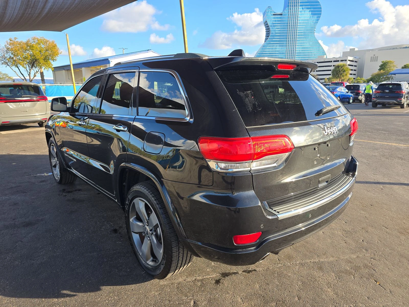 Jeep Grand cherokee Overland, снимка 5 - Автомобили и джипове - 53734058