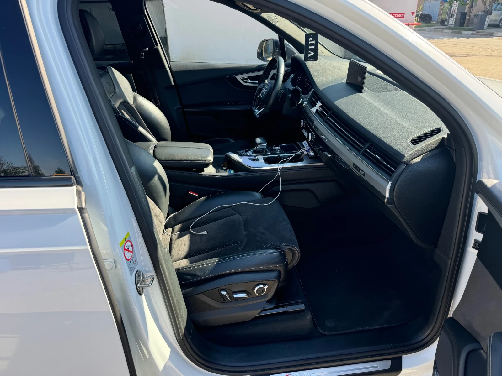 Audi SQ7 4.0 Diesel V8 Уникат , снимка 10 - Автомобили и джипове - 54304839