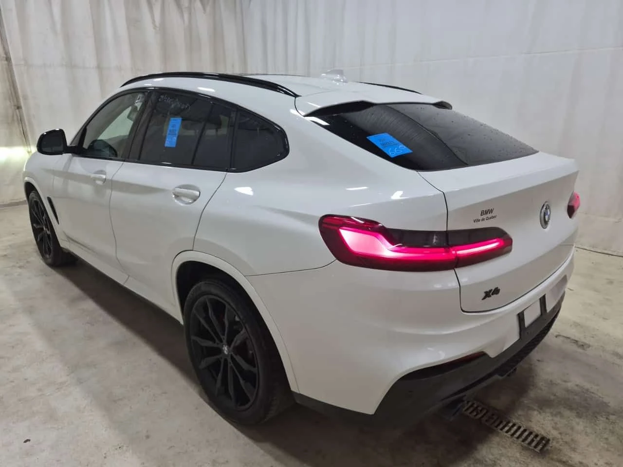 BMW X4  xDrive30i / HUD / HARMAN KARDON / 360 / RED INT , снимка 4 - Автомобили и джипове - 55464511