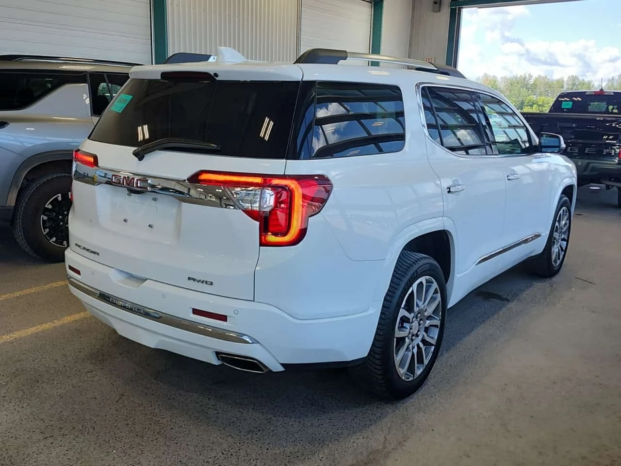Gmc Acadia * DENALI* CARFAX* ���������� ��� ������������ ���� | Mobile.bg � ����������� 3