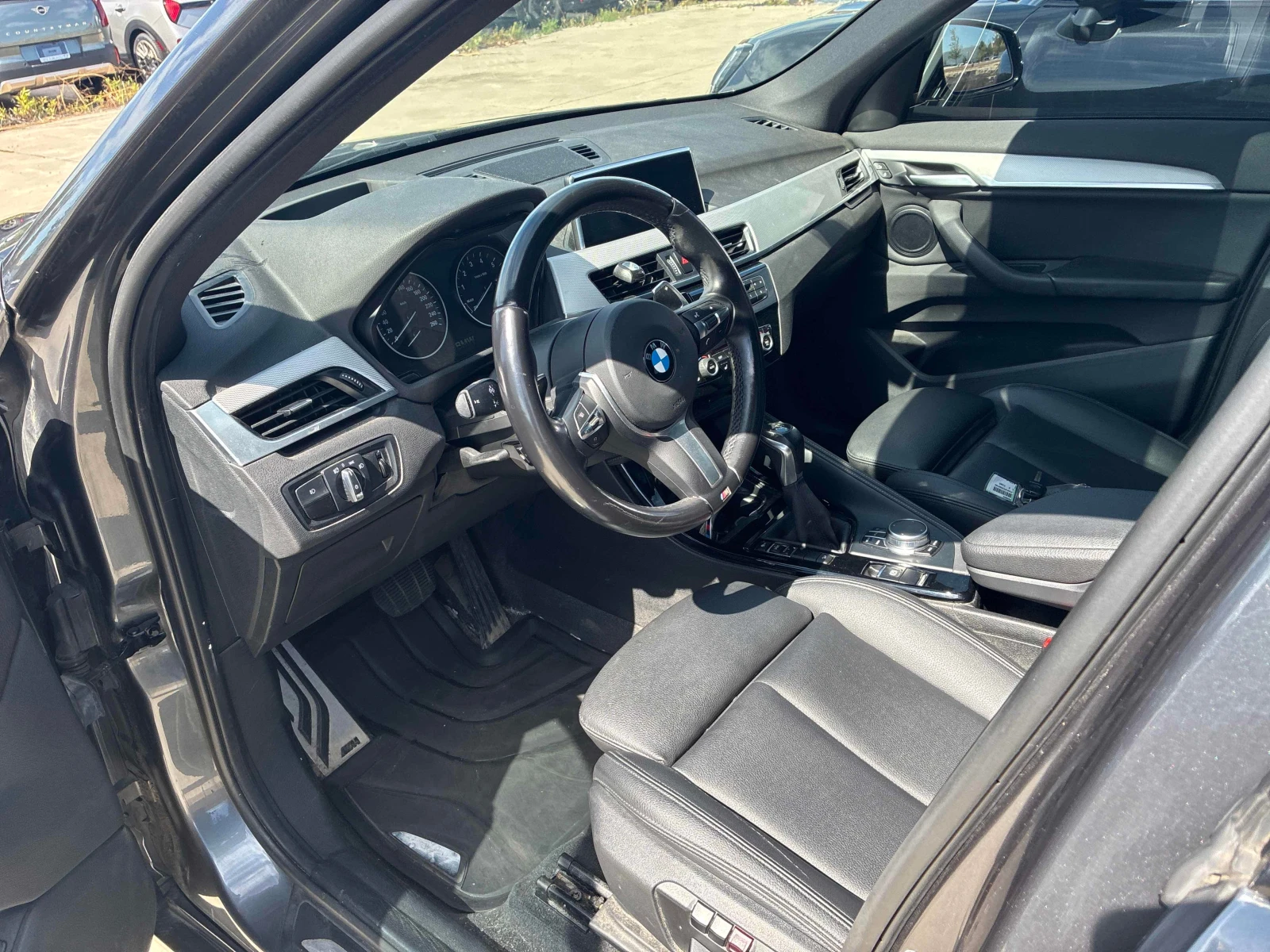 BMW X1 XDRIVE28I | CARFAX | АВТОКРЕДИТ БЕЗ ПЪРВОНАЧАЛНА , снимка 7 - Автомобили и джипове - 56060357