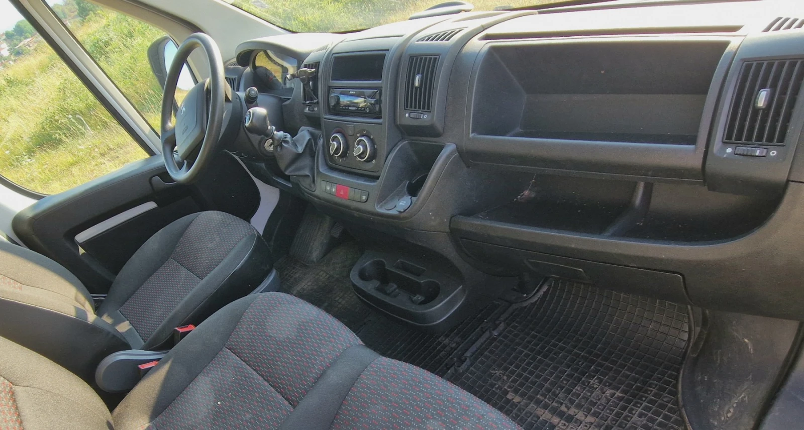 Peugeot Boxer 2.2 HDI 49000 км - изображение 4