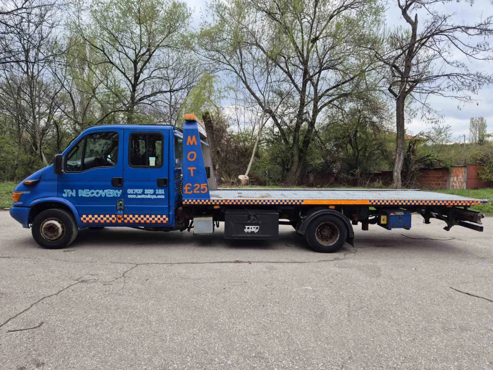 Iveco Daily 65C ПАДАЩА ПЛАТФОРМА!!!, снимка 2 - Бусове и автобуси - 54088207