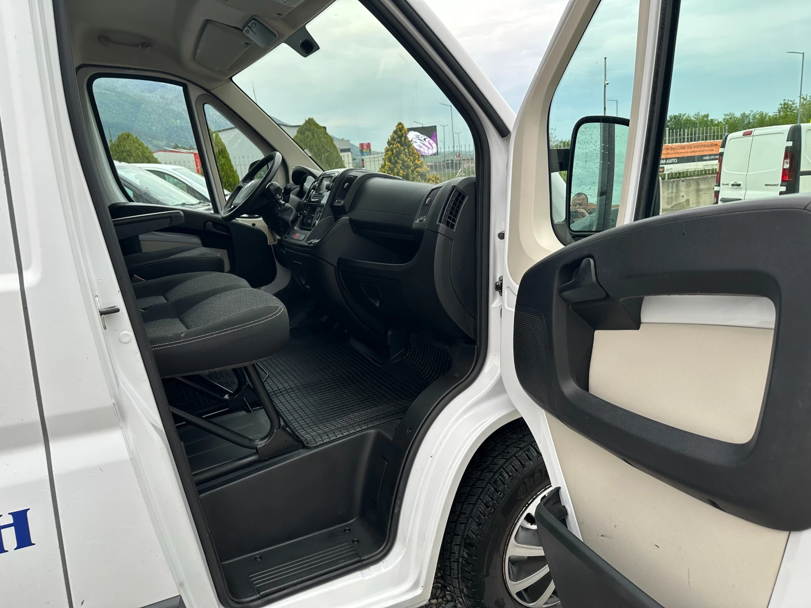 Fiat Ducato klimatronik/navi/full/kamera | Mobile.bg � ����������� 9