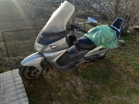 Обява за продажба на Suzuki Burgman 250 ~1 000 лв. - изображение 1 | Auto.bg Обява за продажба на Suzuki Burgman 250 ~1 000 лв. - изображение 1