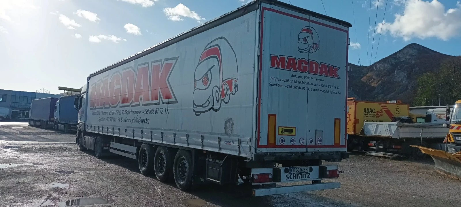  Schmitz | Mobile.bg   2