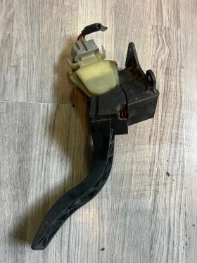 2T149F836EC Педал газ  Ford Transit Connect 2T149F836EC, снимка 1
