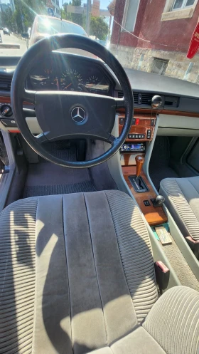 Mercedes-Benz 124 300 D Turbo Без Аналог !!, снимка 12