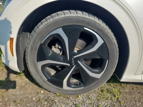 Kia EV6 LONG RANGE GT-LINE 2-4D UTILIT / Автокредит, снимка 6