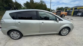 Toyota Corolla verso, снимка 2