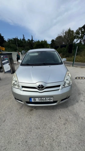 Toyota Corolla verso, снимка 1