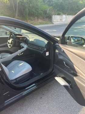 Hyundai Elantra | Mobile.bg    11