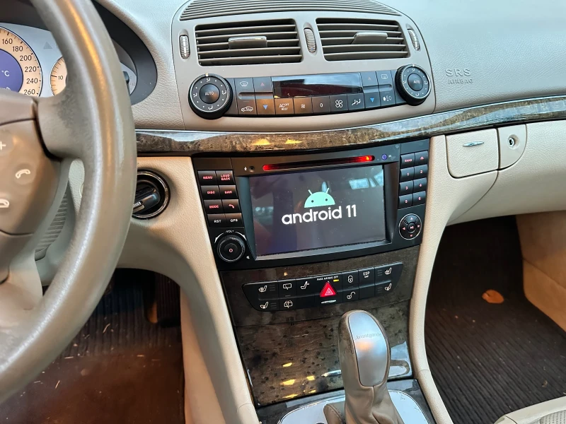 Mercedes-Benz E 320 320cdi, снимка 4 - Автомобили и джипове - 47549794