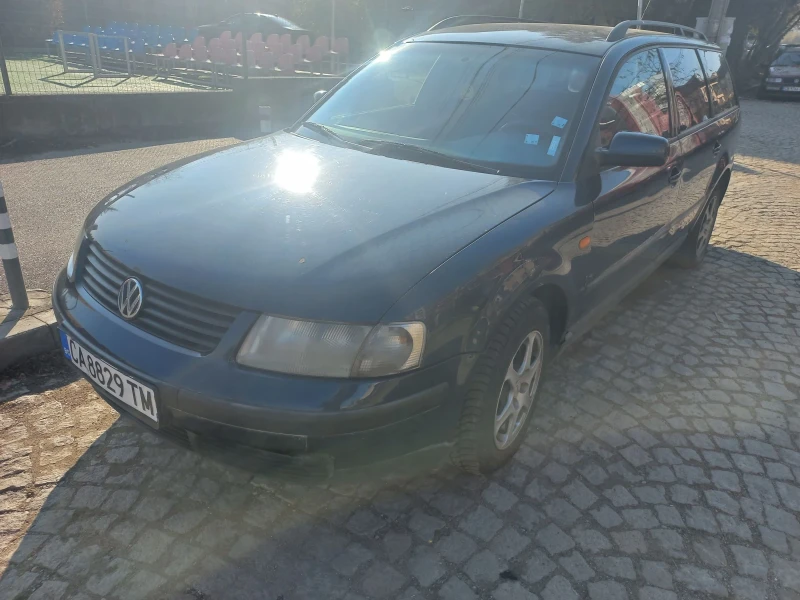 VW Passat, снимка 1 - Автомобили и джипове - 48003855