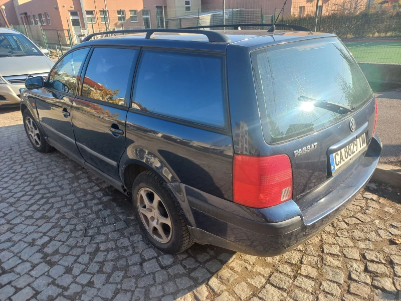 VW Passat, снимка 2 - Автомобили и джипове - 48003855