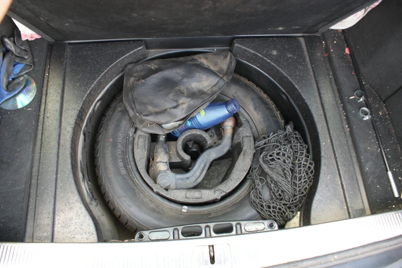 Audi A6, снимка 8 - Автомобили и джипове - 50611582