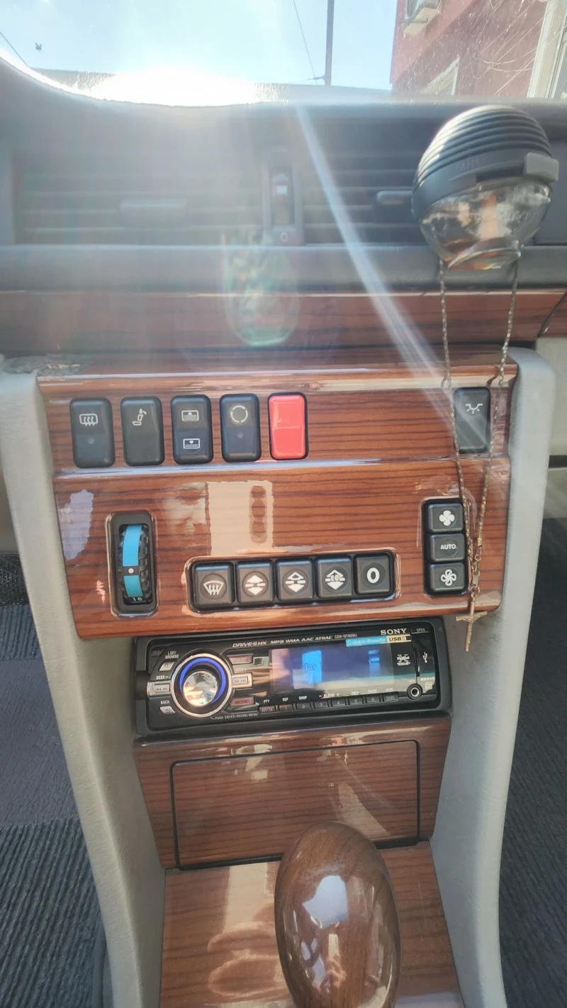 Mercedes-Benz 124 300 D Turbo Без Аналог !!, снимка 14 - Автомобили и джипове - 50797886