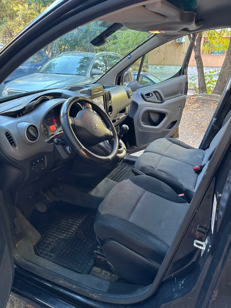 Peugeot Partner 1.6, снимка 9 - Автомобили и джипове - 52384772