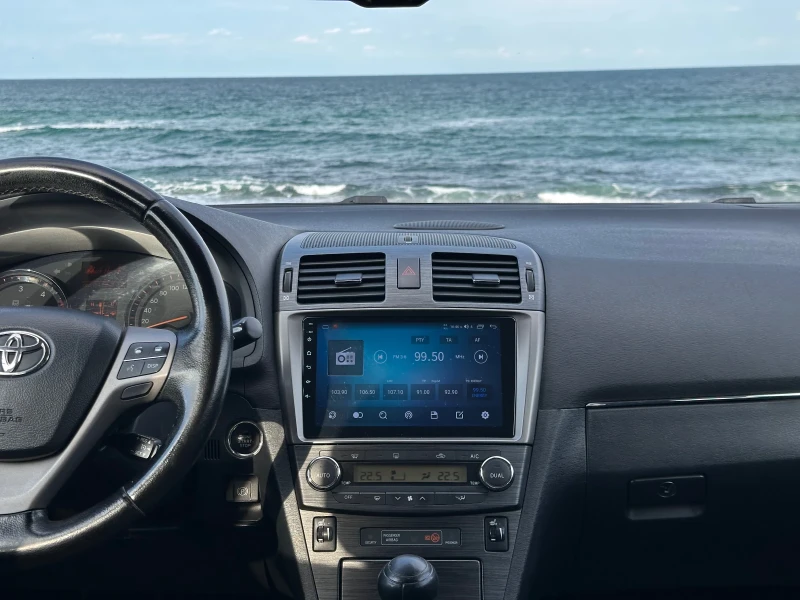 Toyota Avensis, снимка 7 - Автомобили и джипове - 52023216